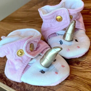 Unicorn Baby Booties Pink Gold Snap Closure‎ Soft Sole Infant Shoes